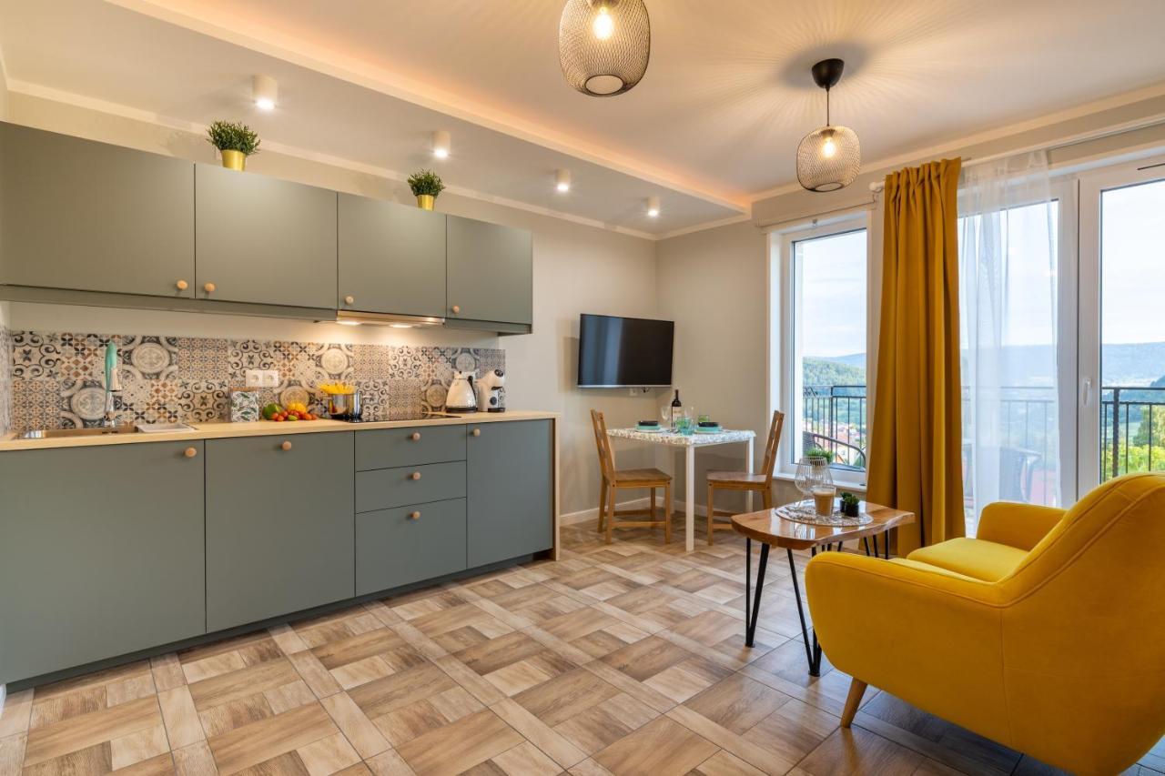 Villa Kasztelan Apartamenty อุสชิกีดอลเน ภายนอก รูปภาพ