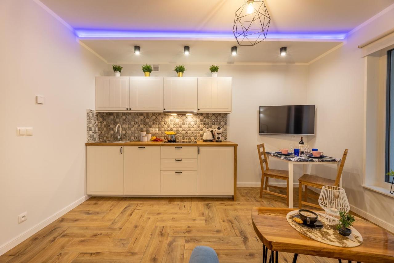 Villa Kasztelan Apartamenty อุสชิกีดอลเน ภายนอก รูปภาพ