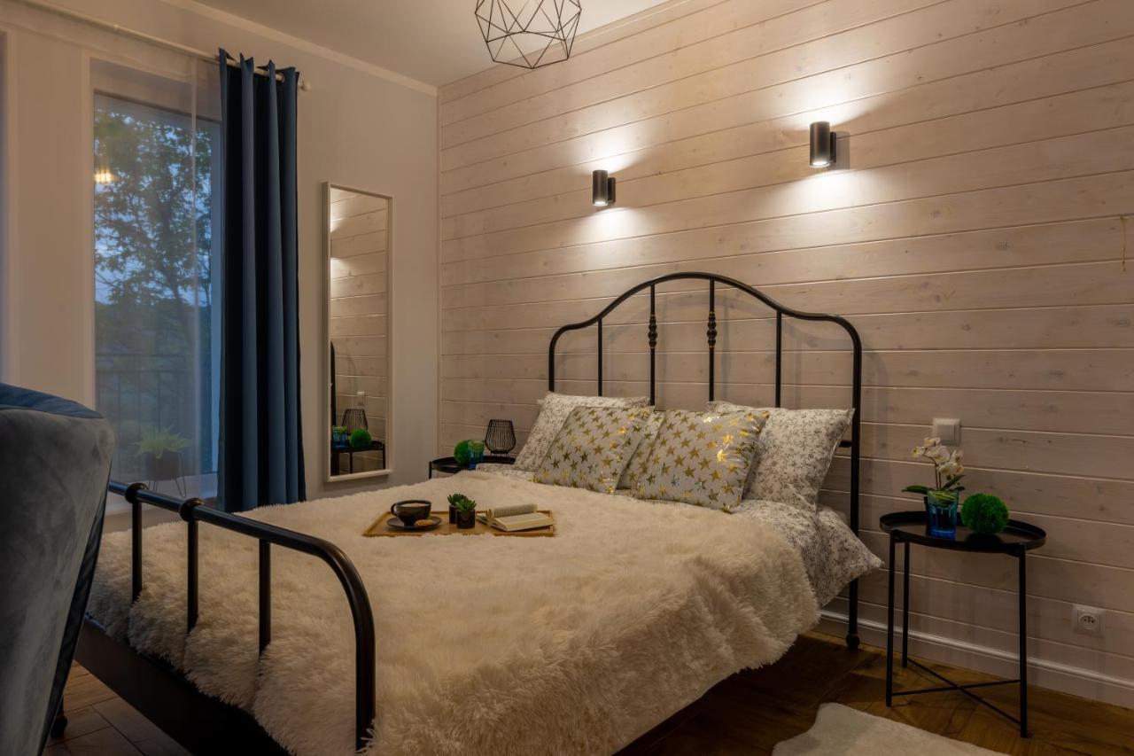 Villa Kasztelan Apartamenty อุสชิกีดอลเน ภายนอก รูปภาพ