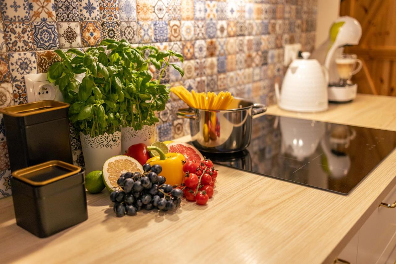 Villa Kasztelan Apartamenty อุสชิกีดอลเน ภายนอก รูปภาพ